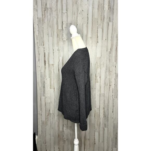 Banana Republic Women's V-Neck Knit Gray Pullover Sweater Size‎ Small - Picture 4 of 6